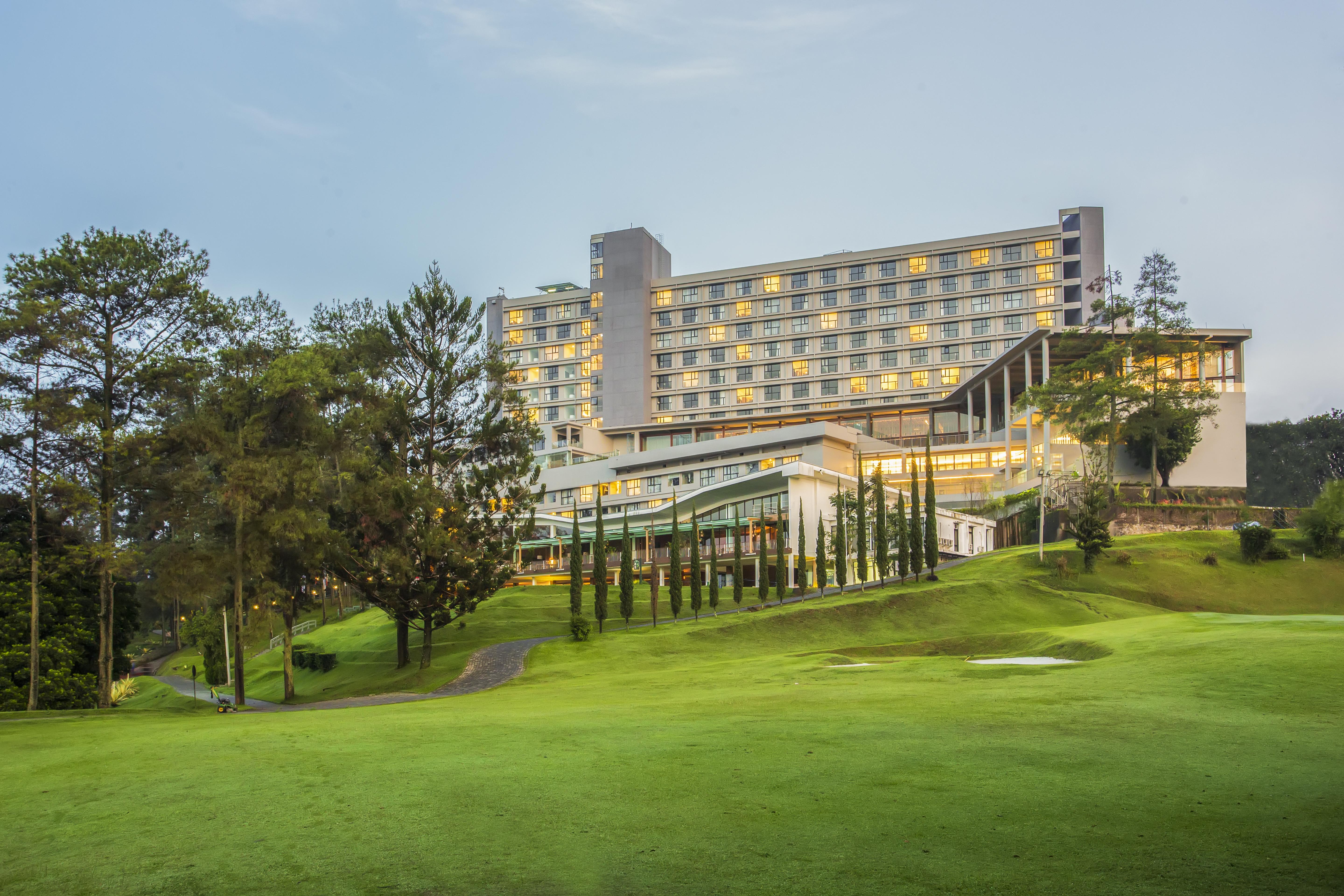 Swiss-Belresort Dago Heritage Бандунг Екстериор снимка