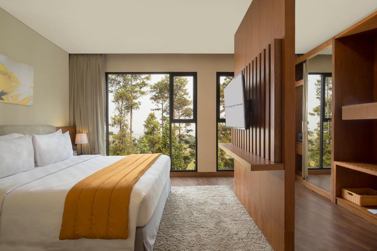 Swiss-Belresort Dago Heritage Бандунг Екстериор снимка